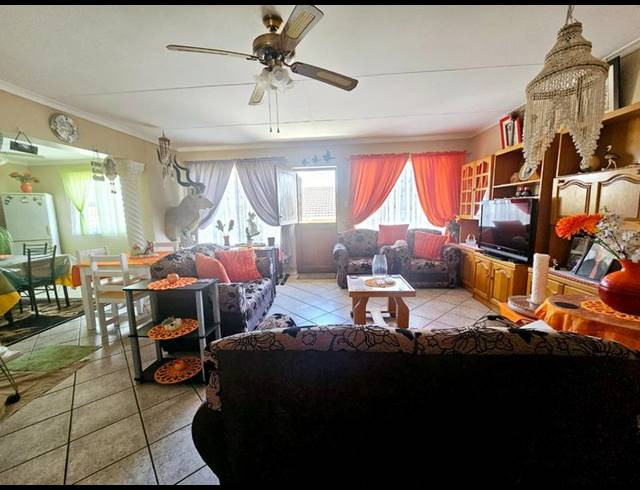 3 BEDROOM HOUSE FOR SALE IN HEIDERAND